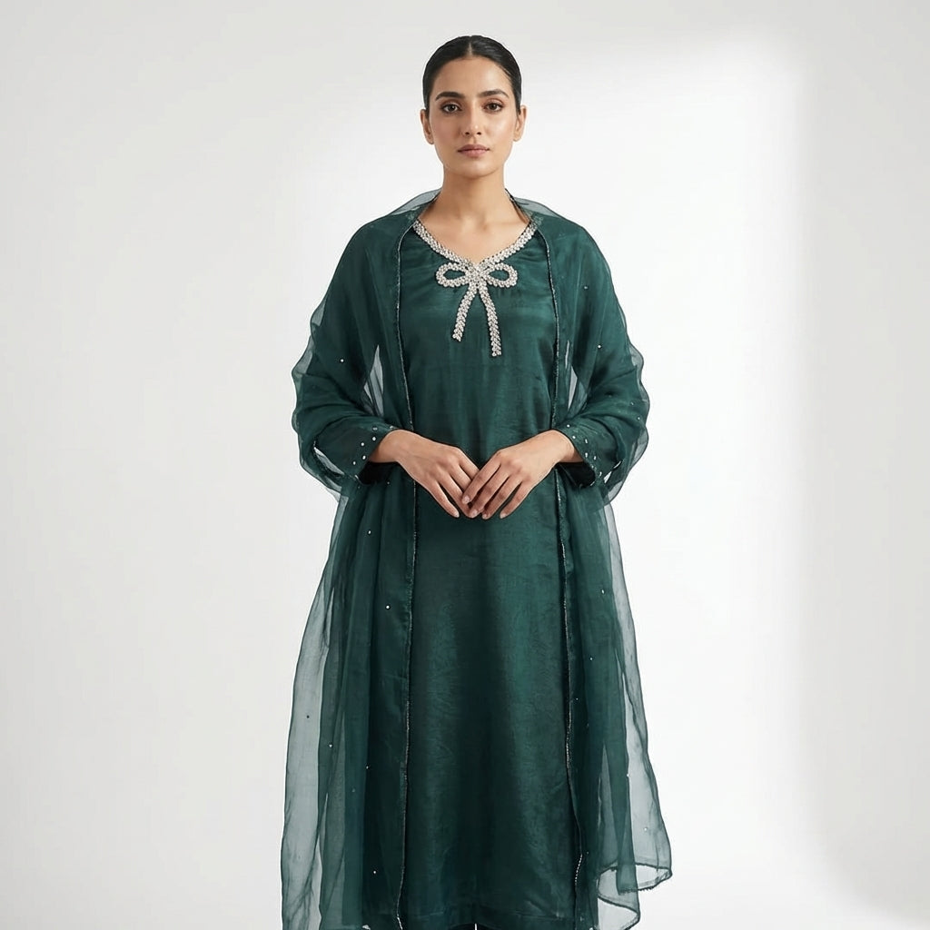 Elegant Emerald Green 3 Piece Suit with Organza Dupatta