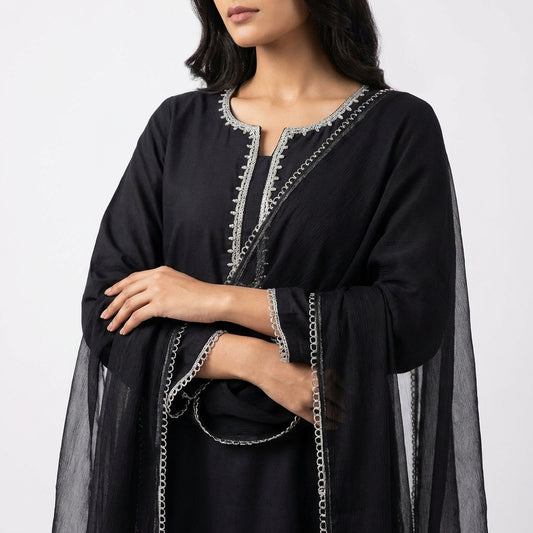 Noir Elegance 3-Piece Black Lawn Suit with Silver Lace & Chiffon Dupatta